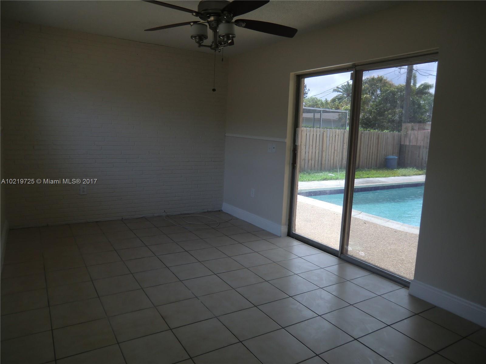 Sunrise Golf Village Sec - Residential