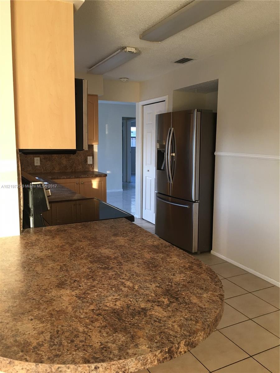 Sunrise Golf Village Sec - Residential
