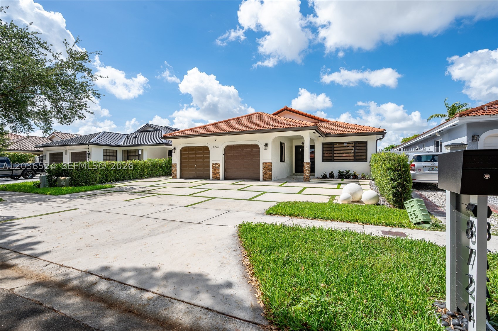 8724 NW 149th Ter