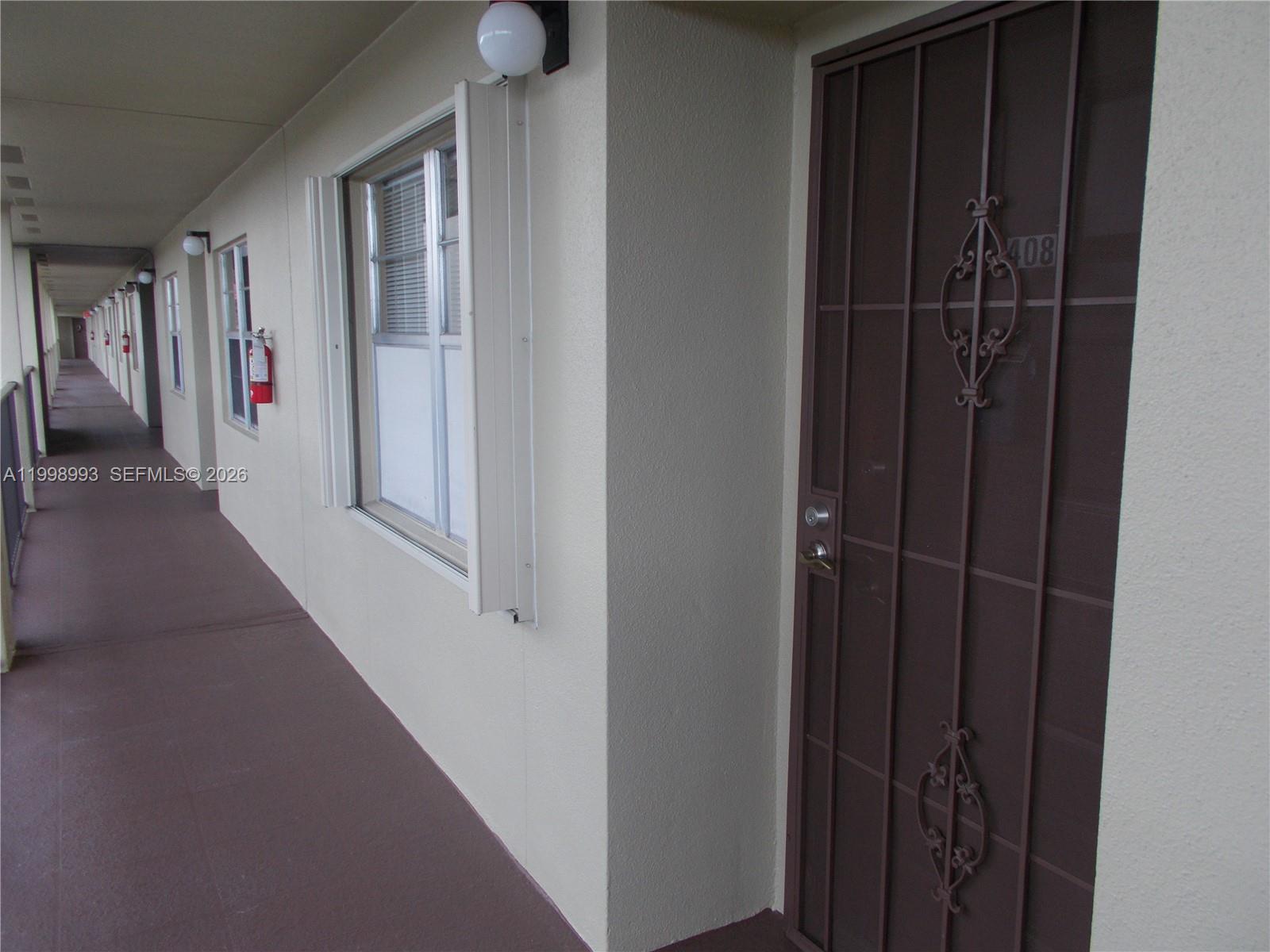 IVANHOE EAST AT CENTURY V - Residential