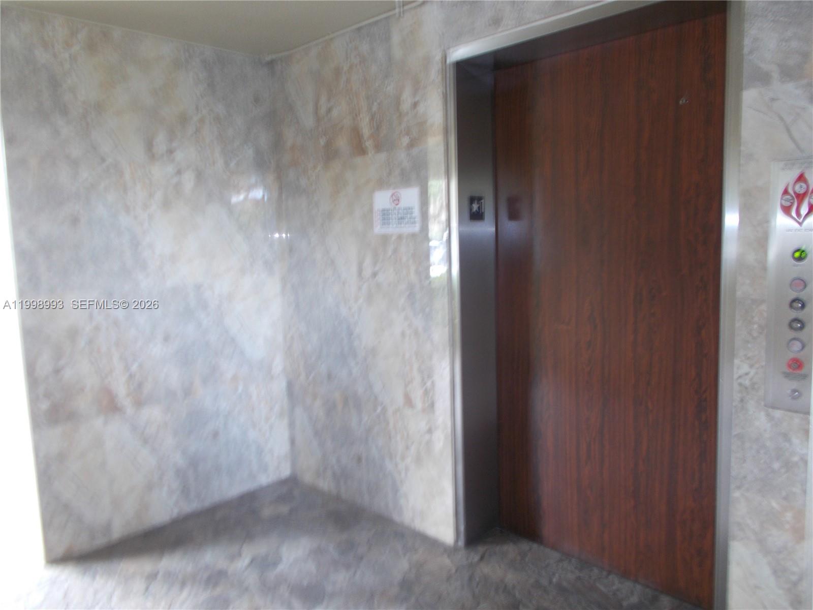 IVANHOE EAST AT CENTURY V - Residential