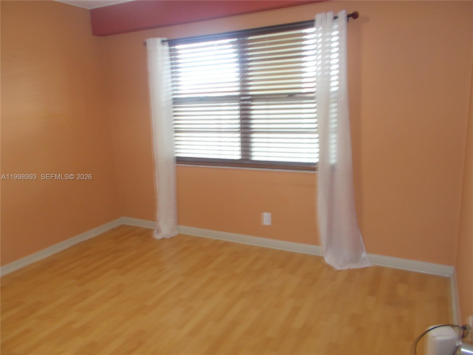 IVANHOE EAST AT CENTURY V - Residential