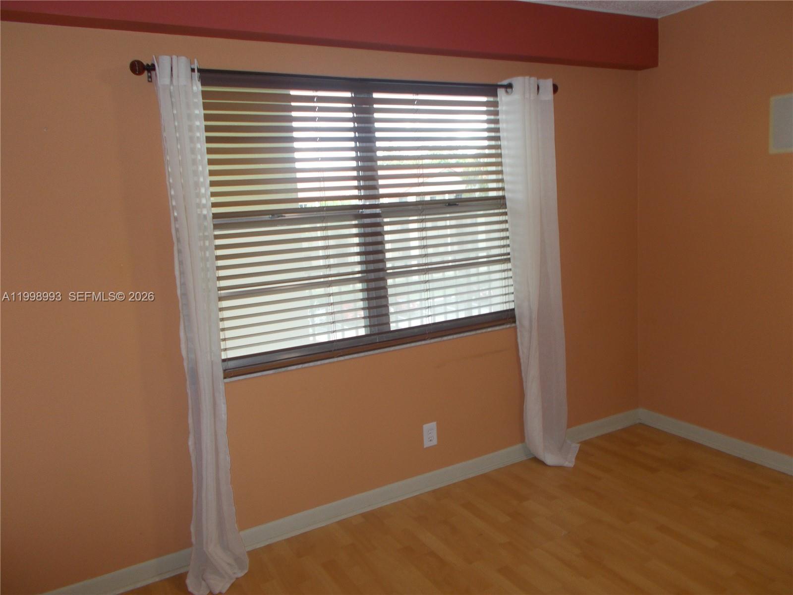 IVANHOE EAST AT CENTURY V - Residential