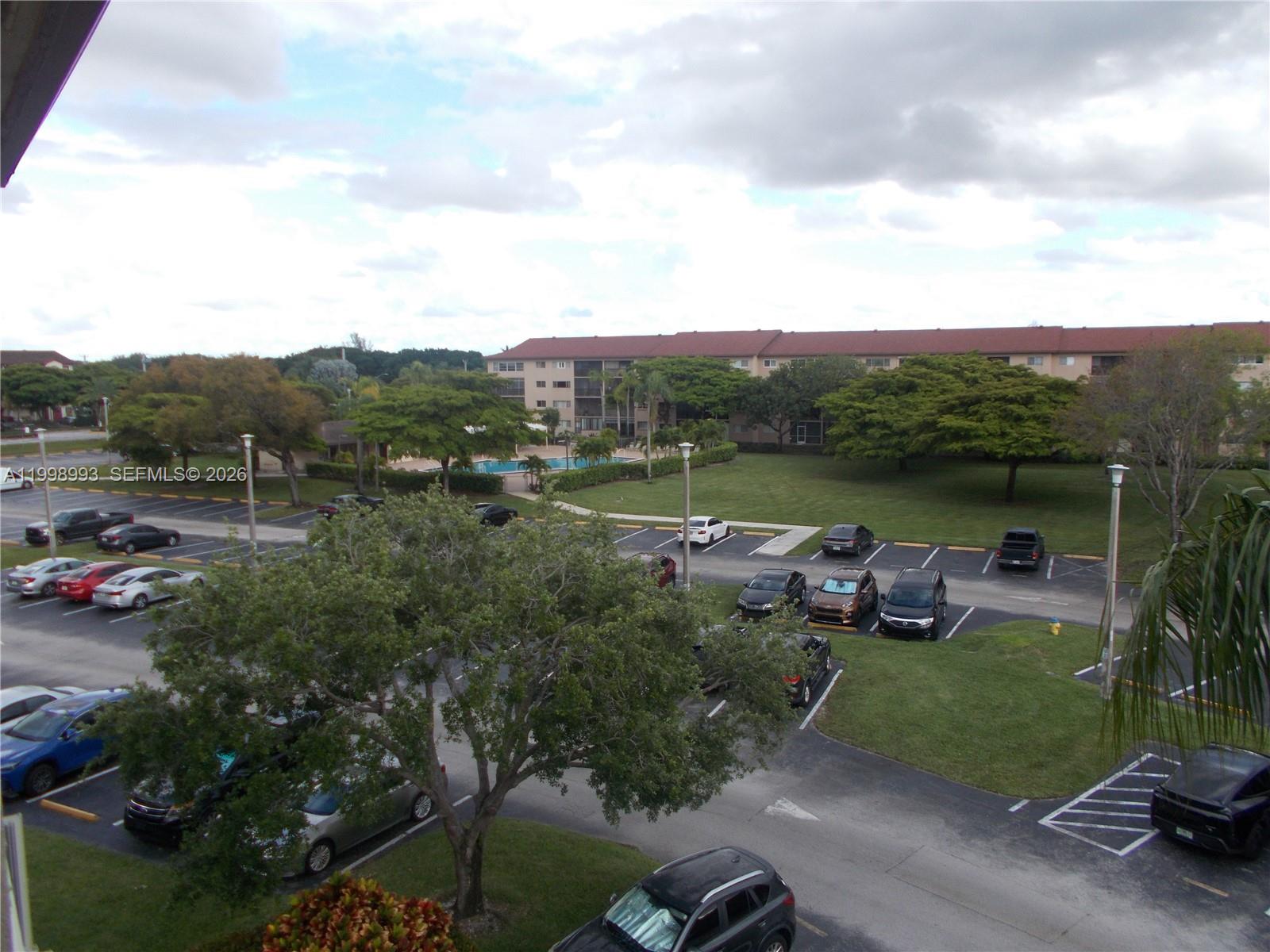 IVANHOE EAST AT CENTURY V - Residential