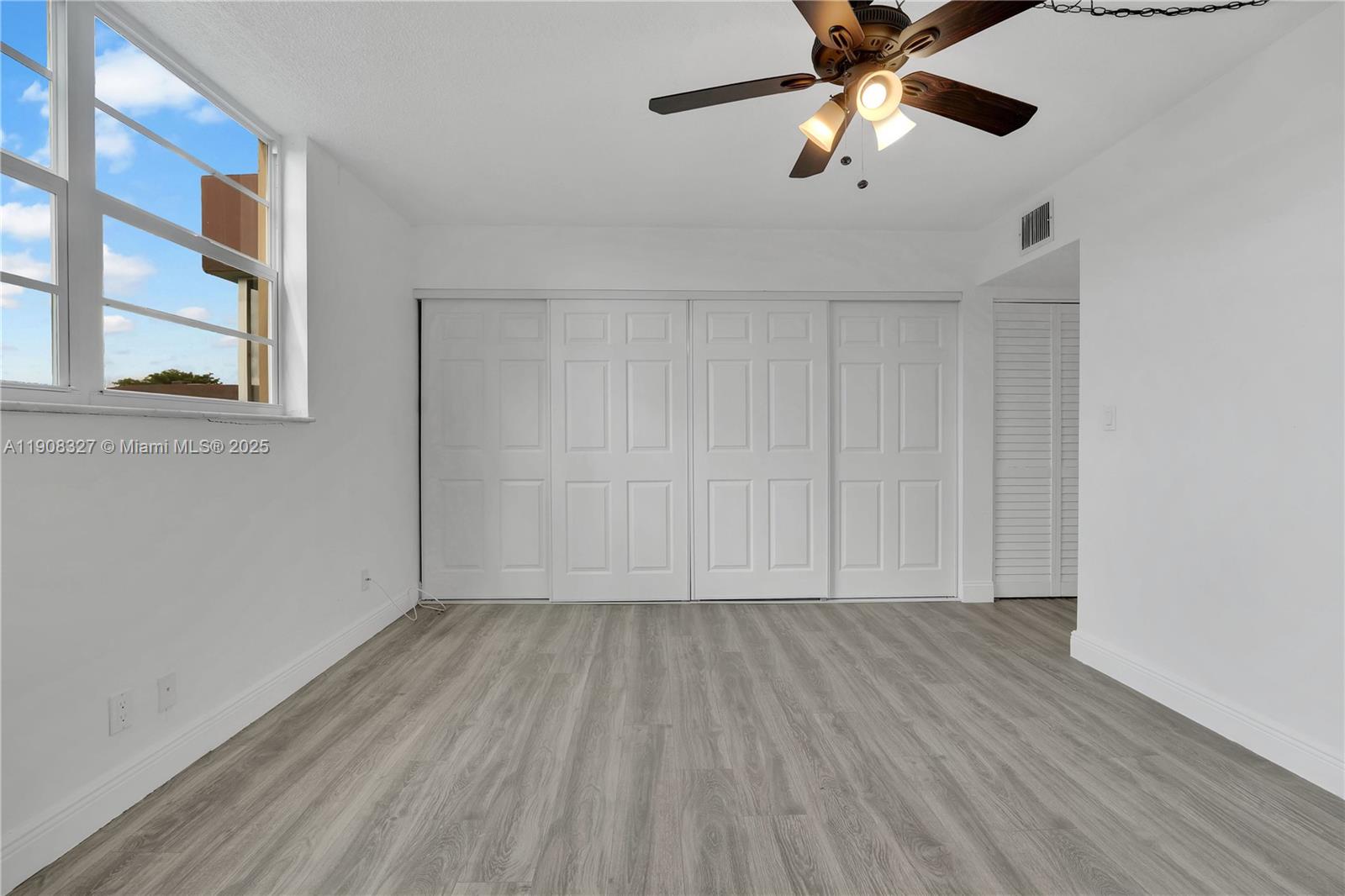 TALLWOOD NORTH CONDO - Residential