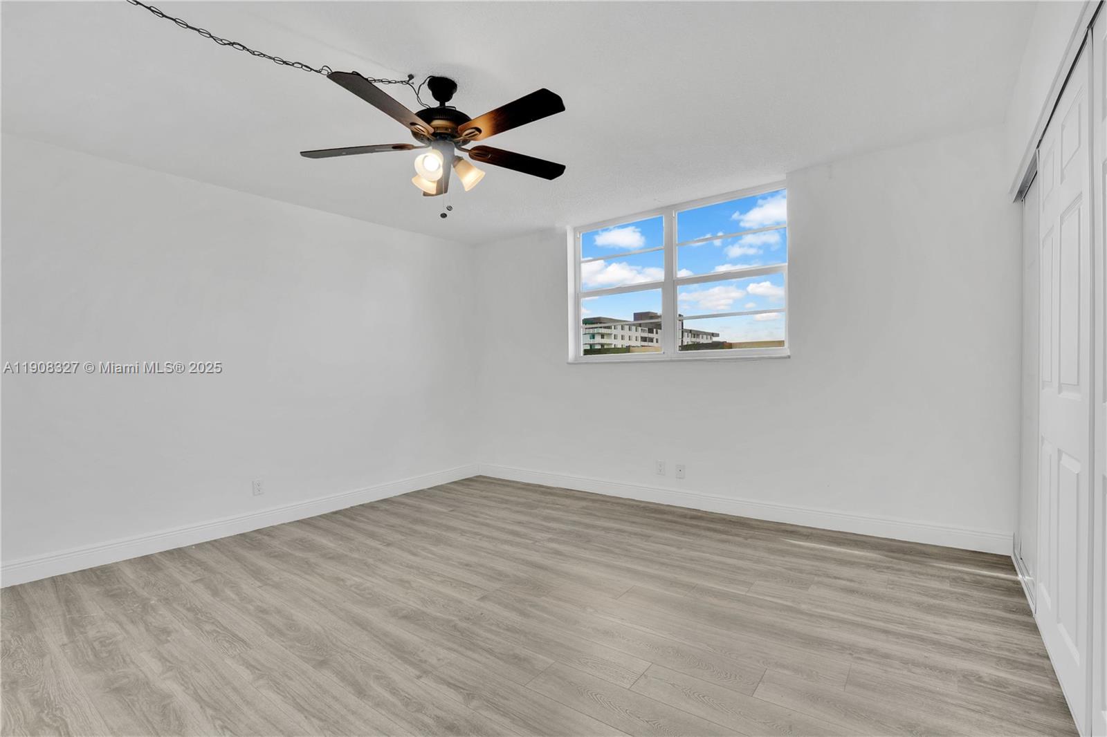 TALLWOOD NORTH CONDO - Residential