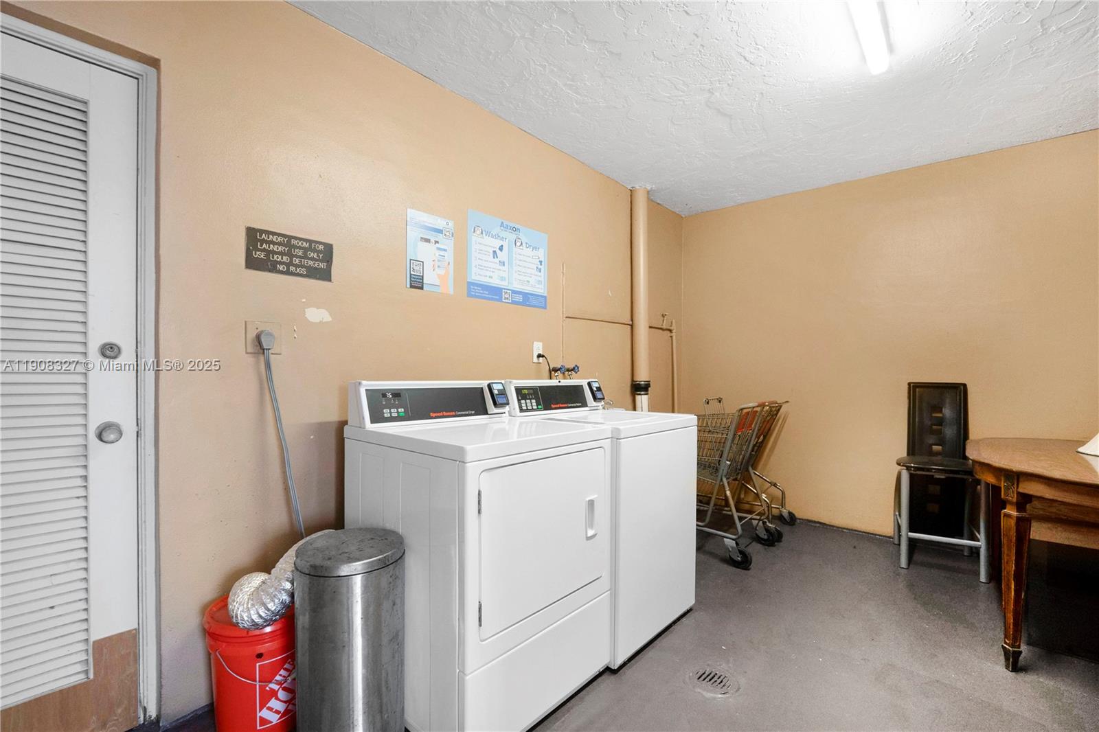 TALLWOOD NORTH CONDO - Residential