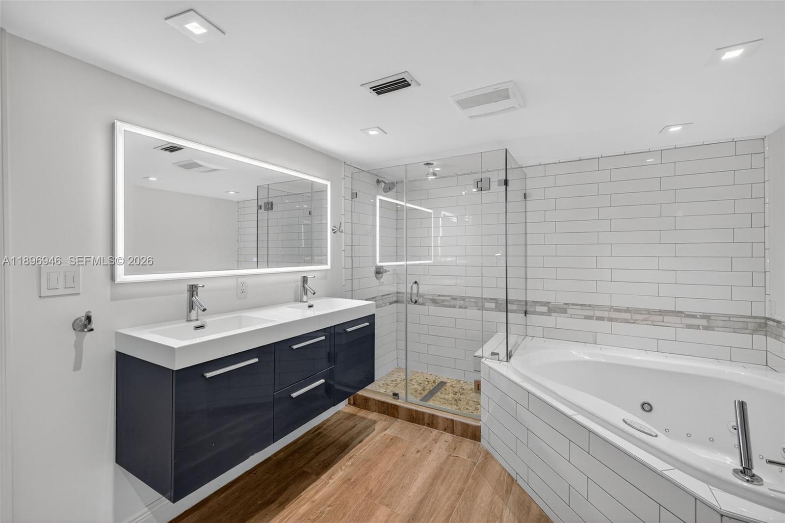 Lauderdale Isles - Residential