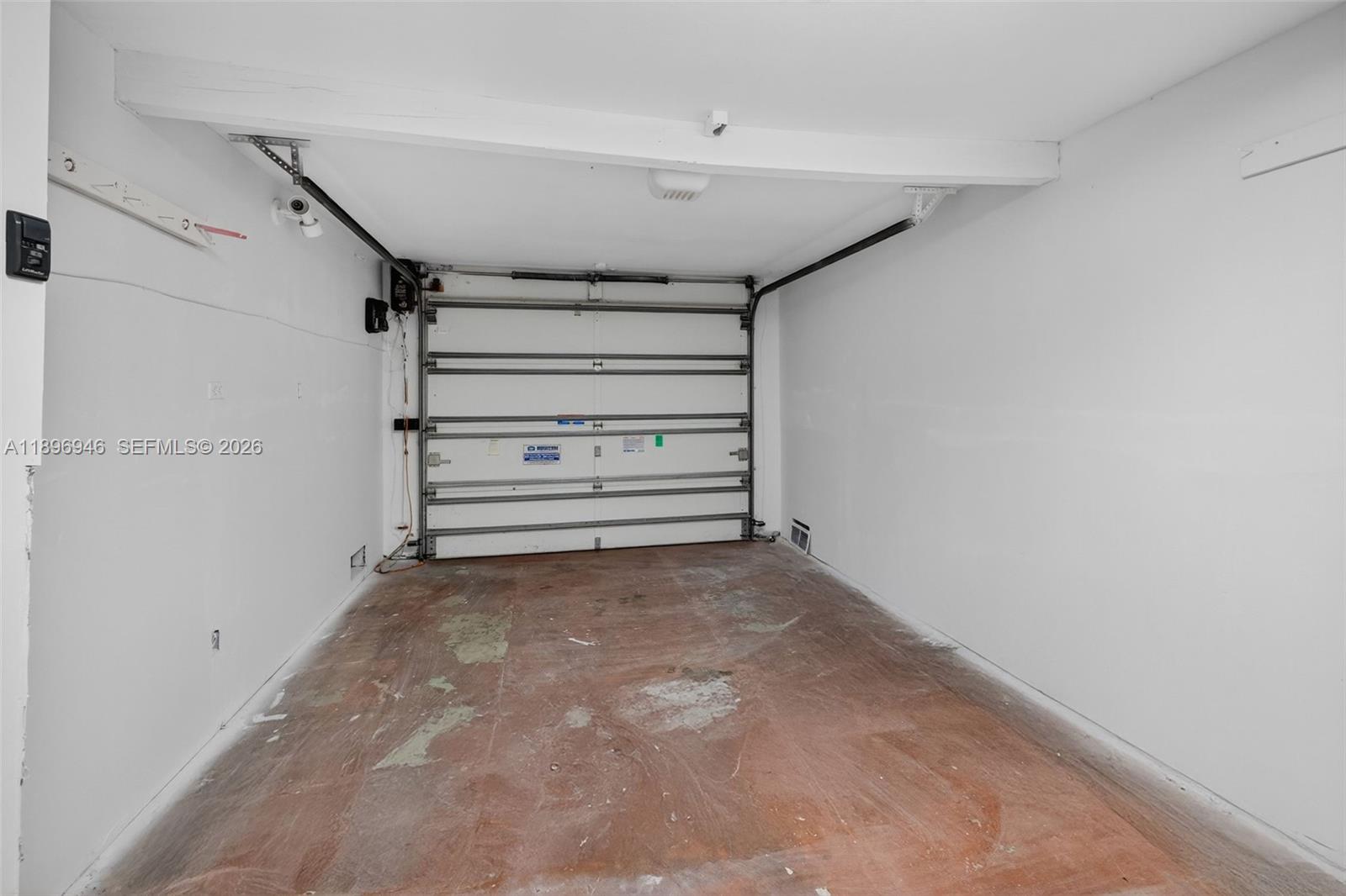 Lauderdale Isles - Residential