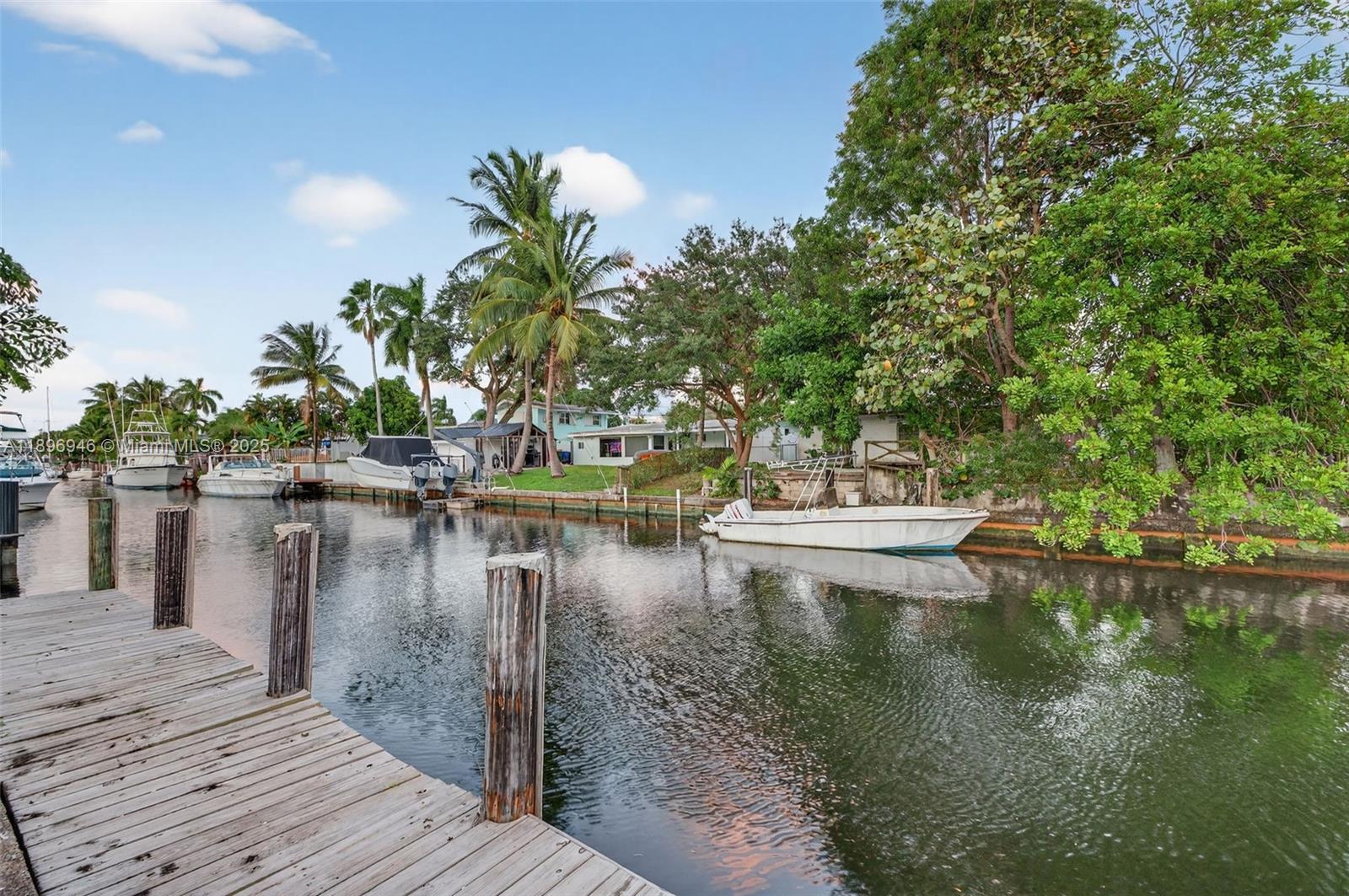 Lauderdale Isles - Residential