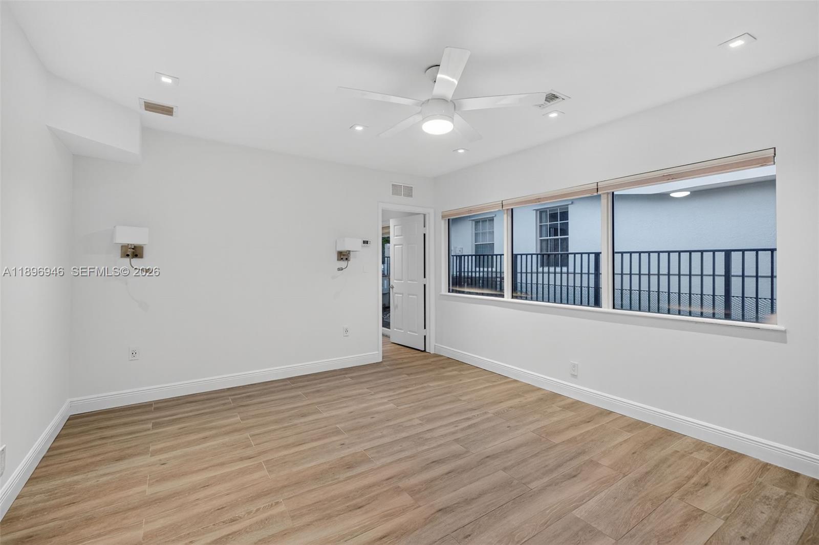 Lauderdale Isles - Residential