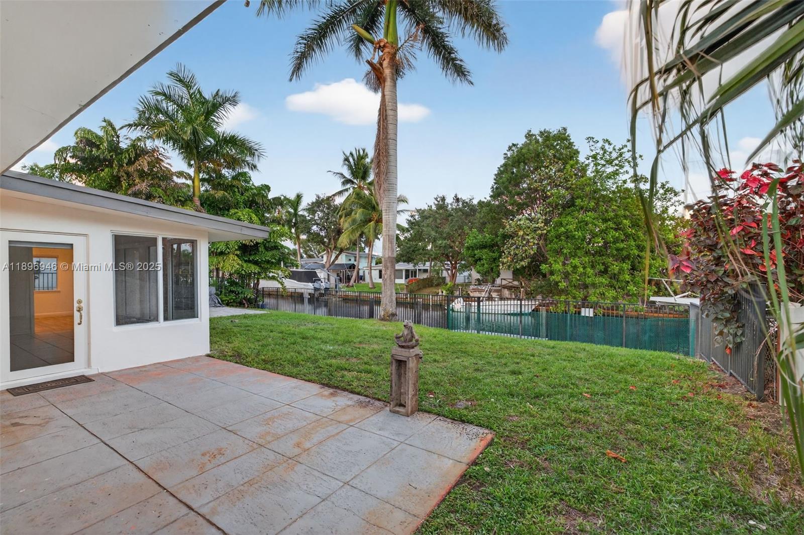 Lauderdale Isles - Residential