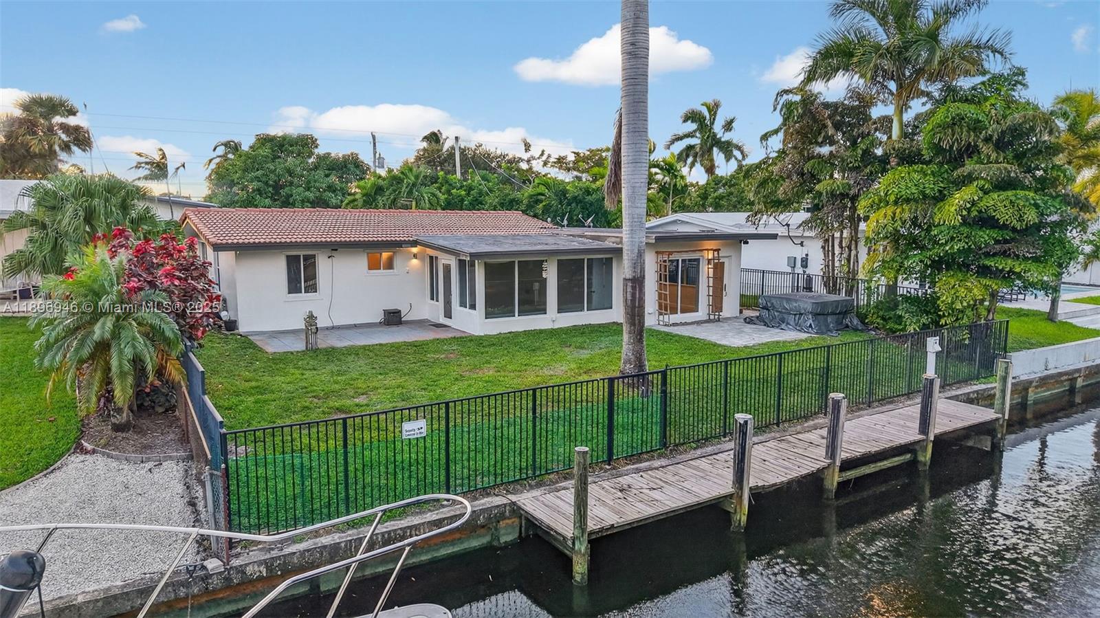 Lauderdale Isles - Residential