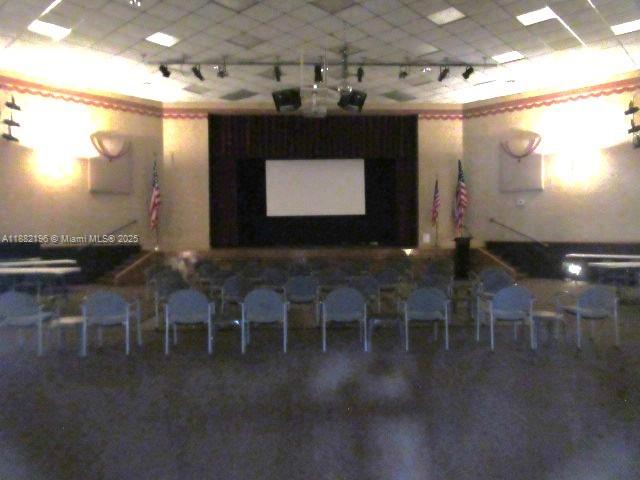 COLONY POINT 3 CONDO - Residential