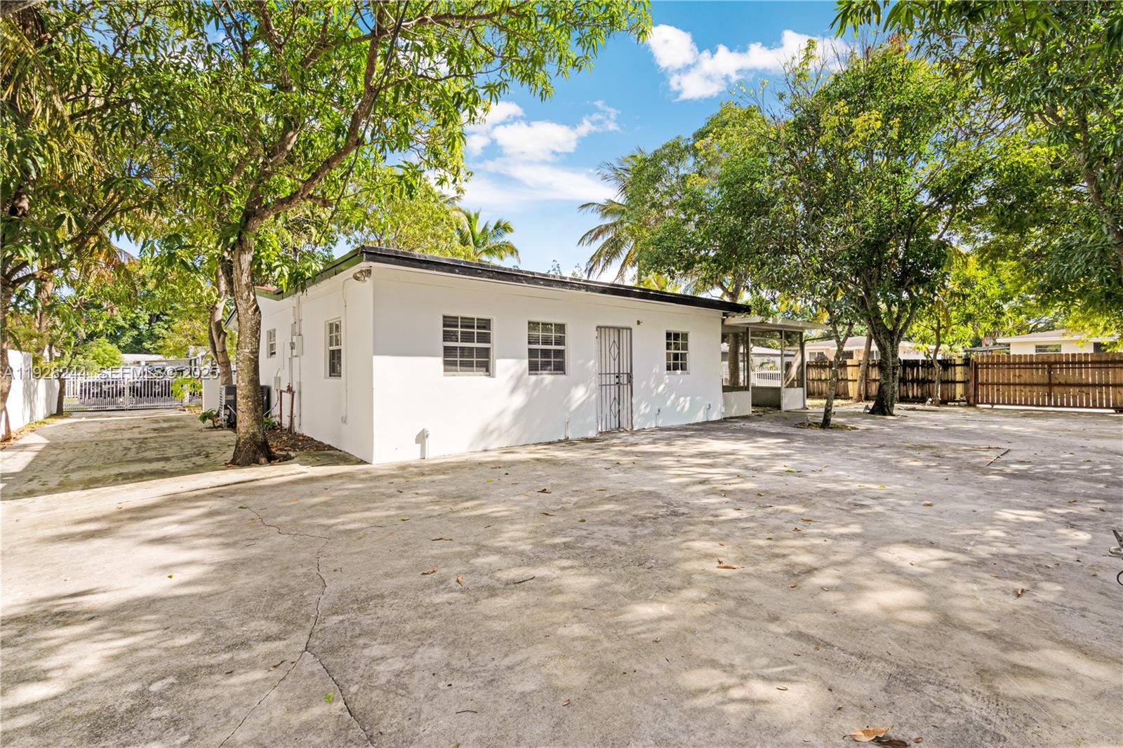 MYRTLE GROVE 2ND ADDN - Residential