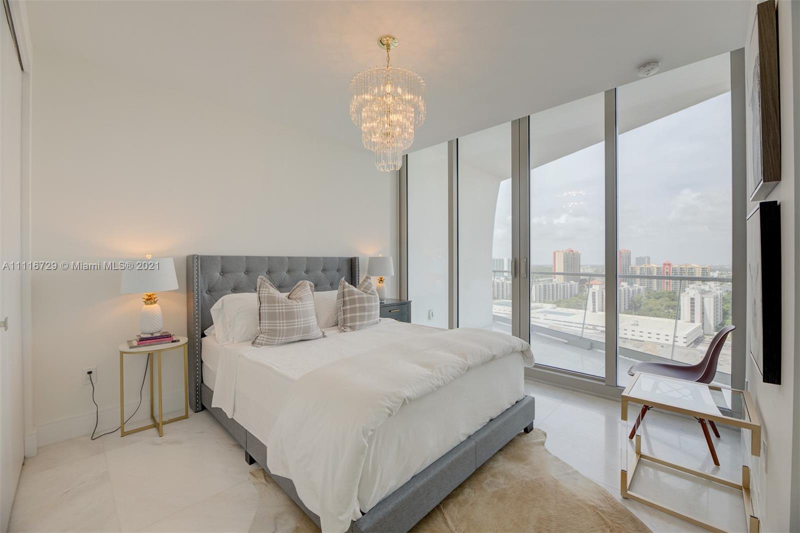 JADE SIGNATURE CONDO - Residential