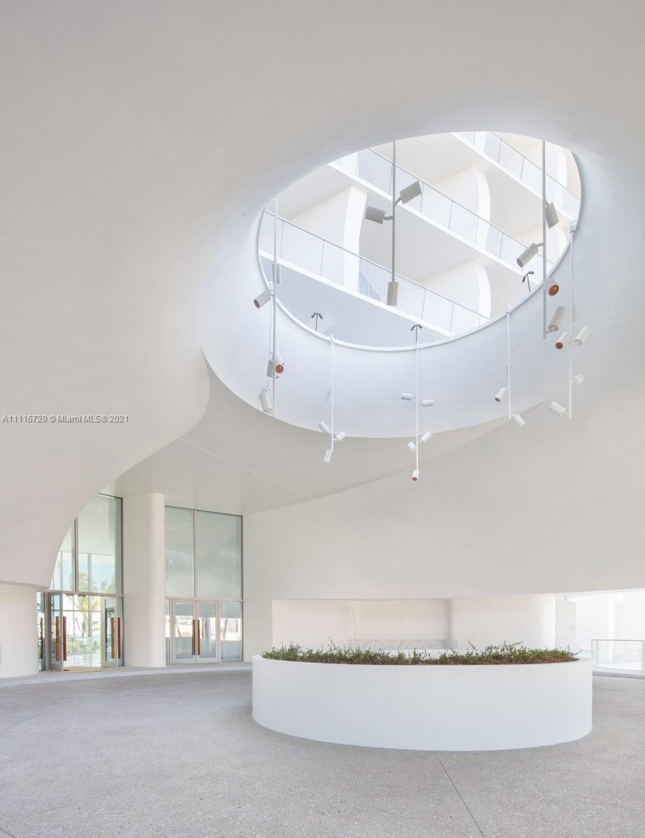 JADE SIGNATURE CONDO - Residential