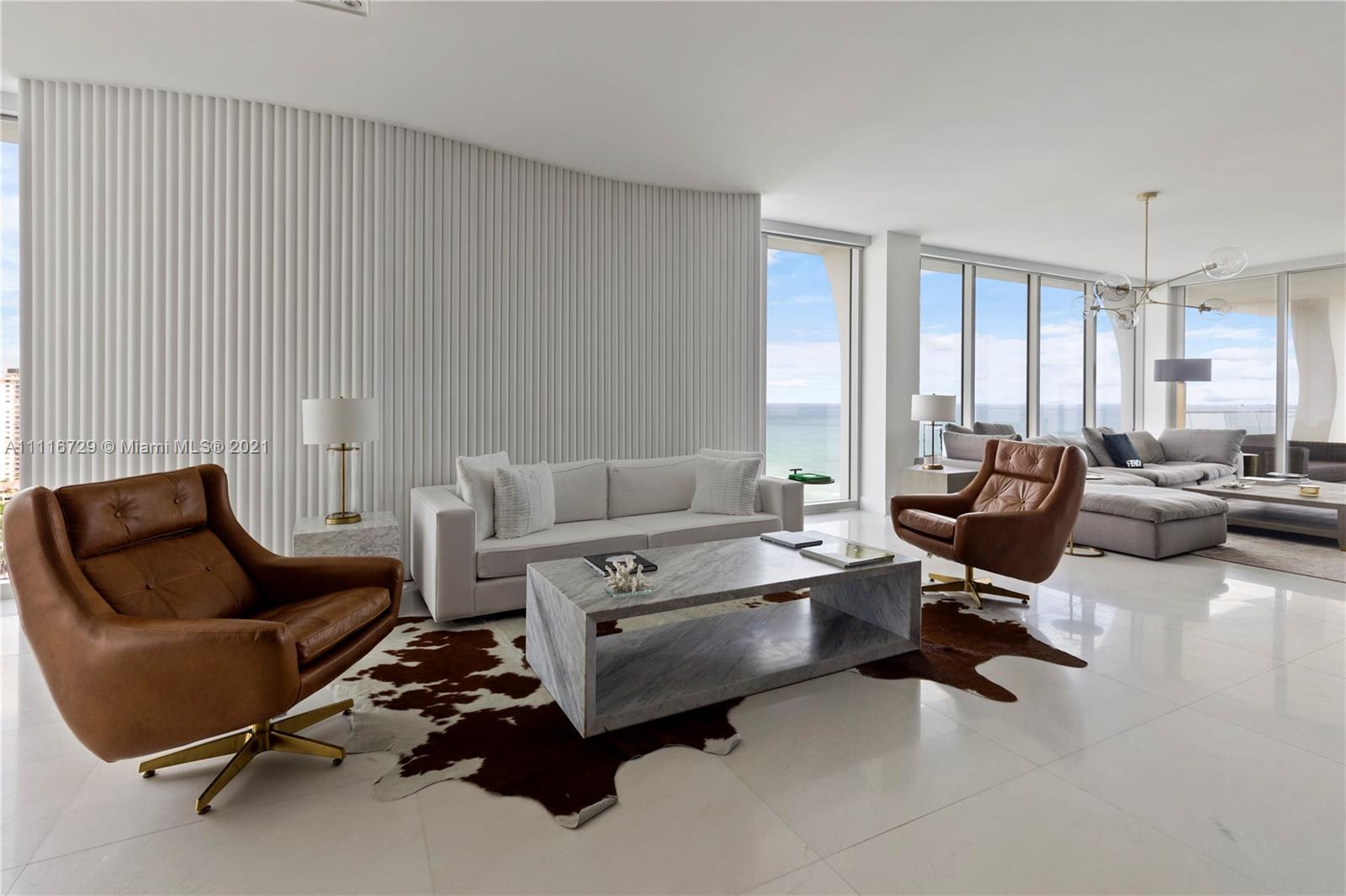 JADE SIGNATURE CONDO - Residential