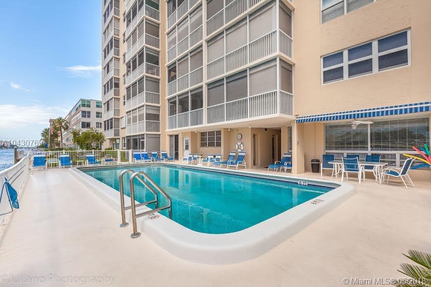 RIVERSIDE TOWERS INC COND - Residential Lease