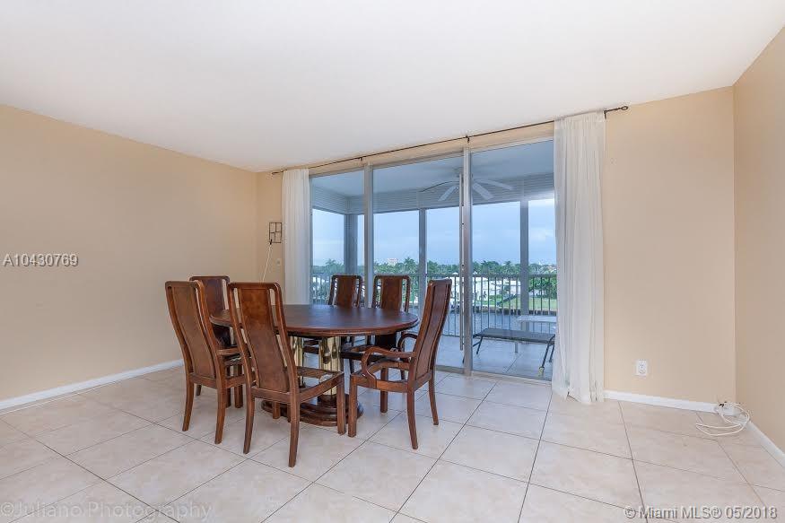 RIVERSIDE TOWERS INC COND - Residential Lease