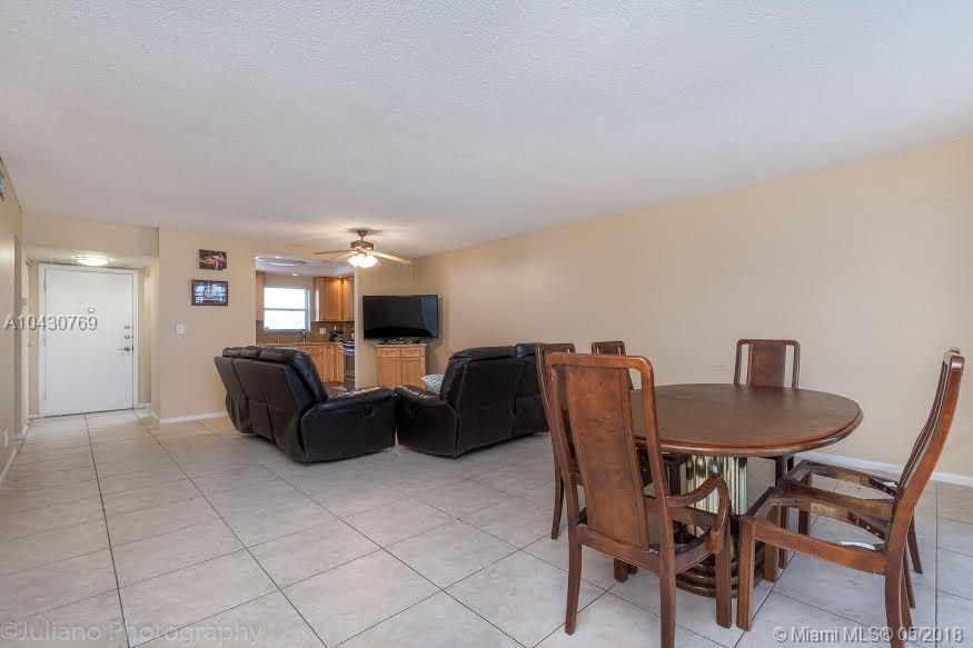 RIVERSIDE TOWERS INC COND - Residential Lease