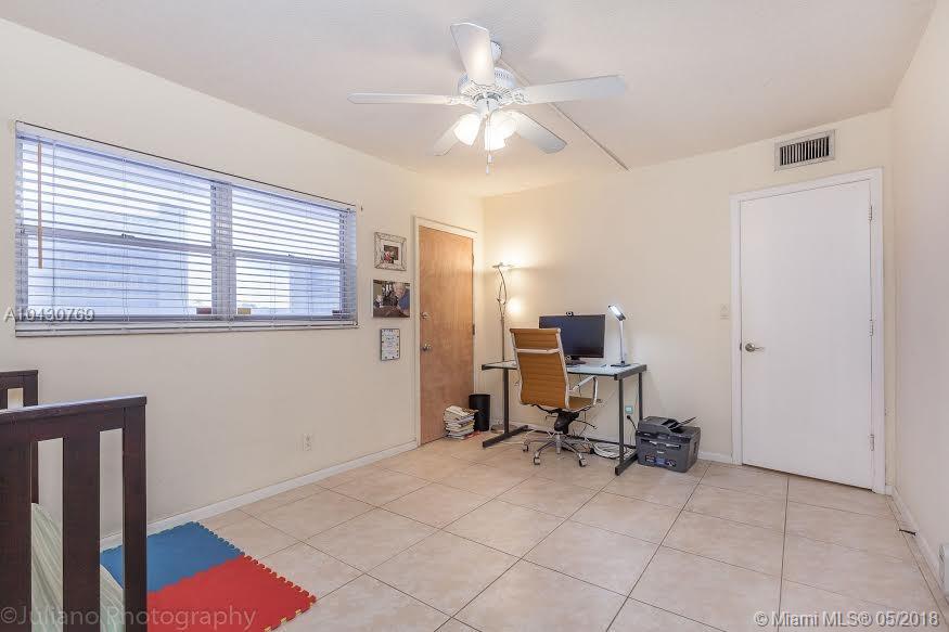 RIVERSIDE TOWERS INC COND - Residential Lease