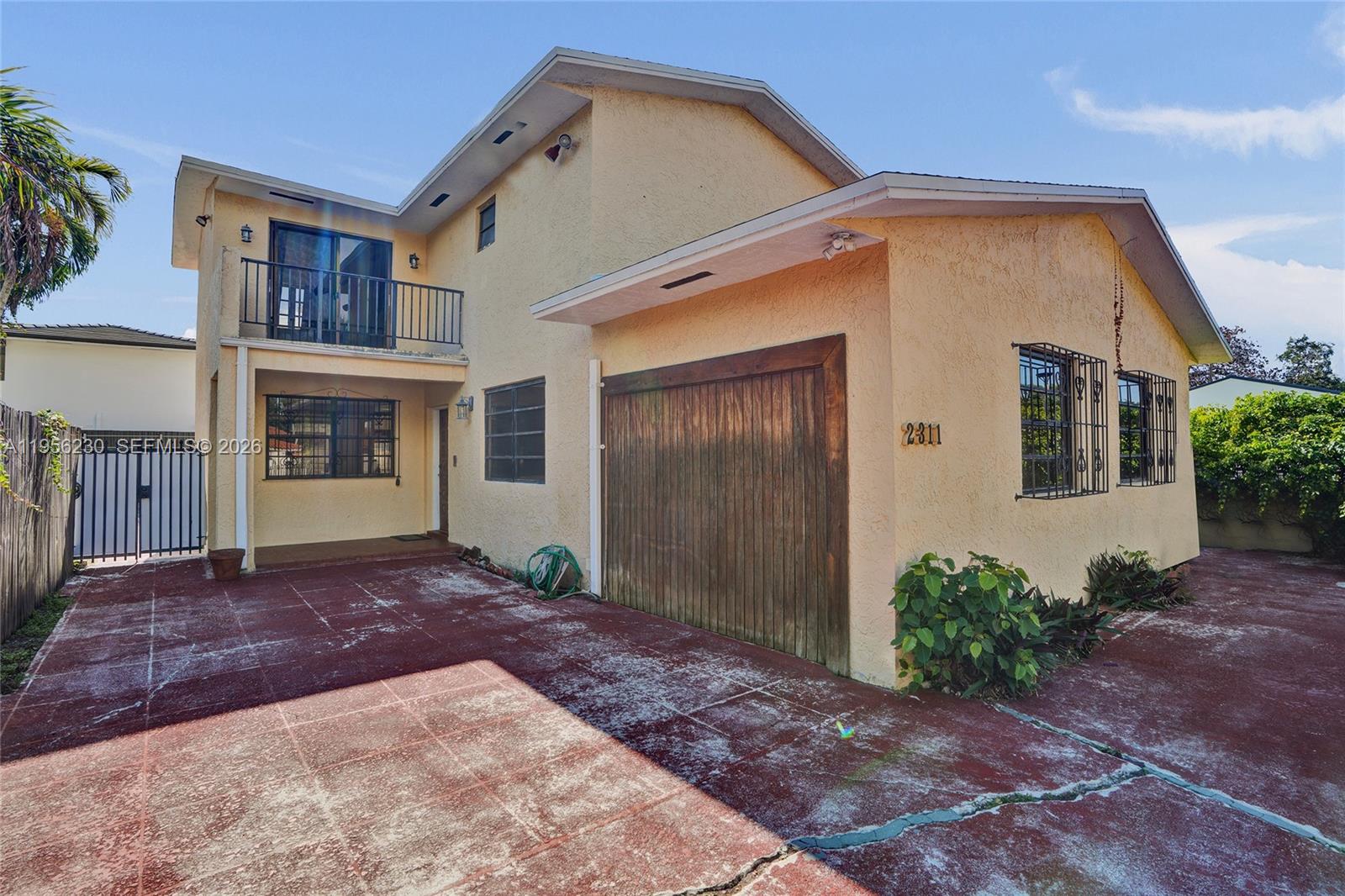 BRICKELL HAMMOCK UNIT NO - Residential