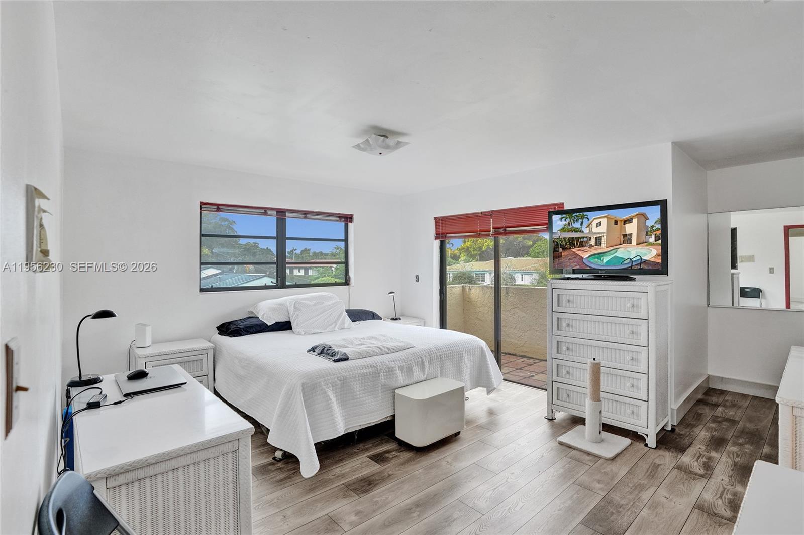 BRICKELL HAMMOCK UNIT NO - Residential