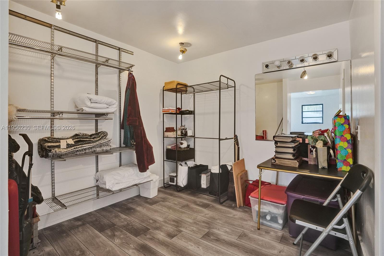 BRICKELL HAMMOCK UNIT NO - Residential