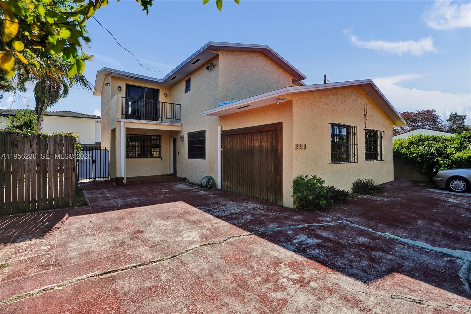 BRICKELL HAMMOCK UNIT NO - Residential