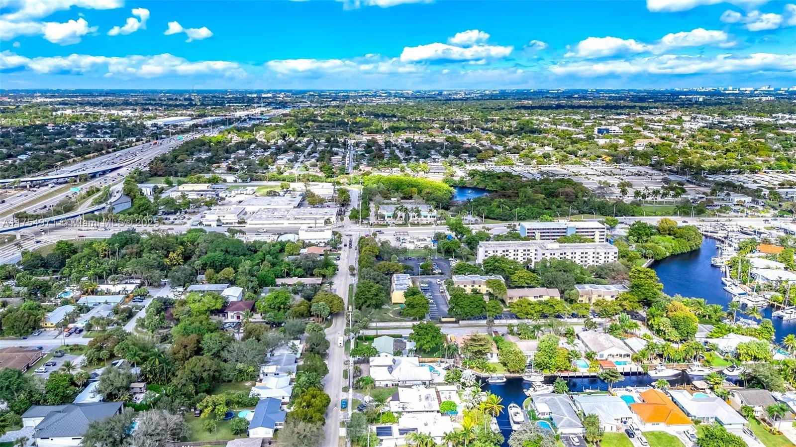 ROBERTSON PARK - Residential