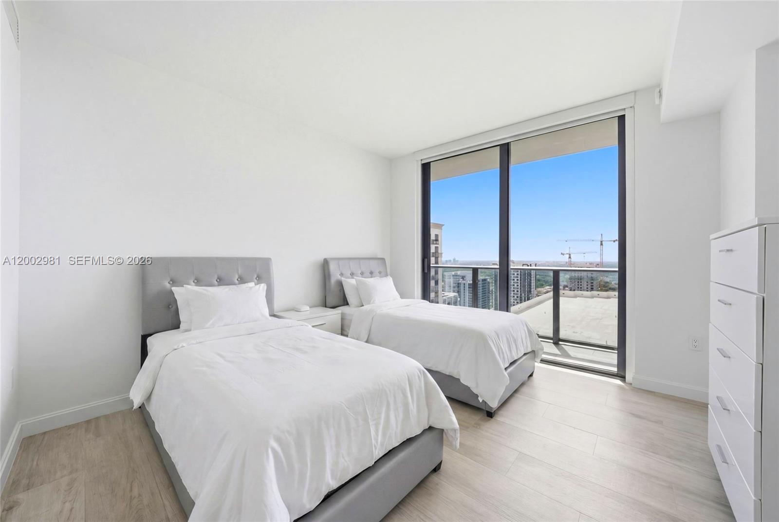 BRICKELL HEIGHTS WEST CON - Residential