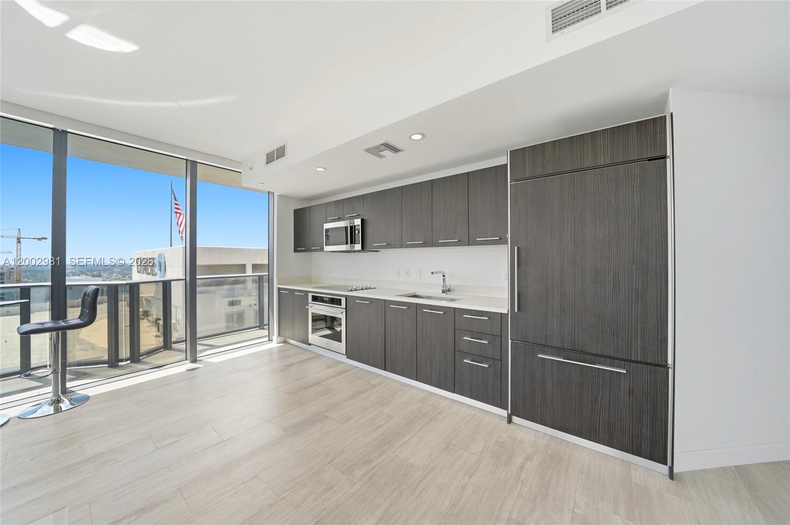 BRICKELL HEIGHTS WEST CON - Residential