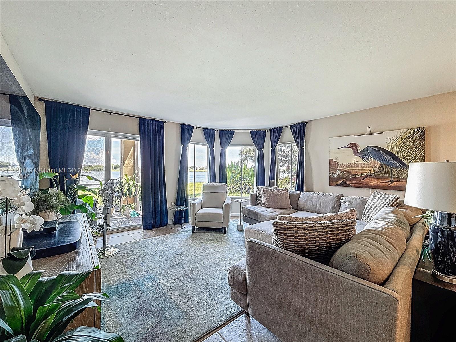 SAILBOAT POINTE CONDO - Residential