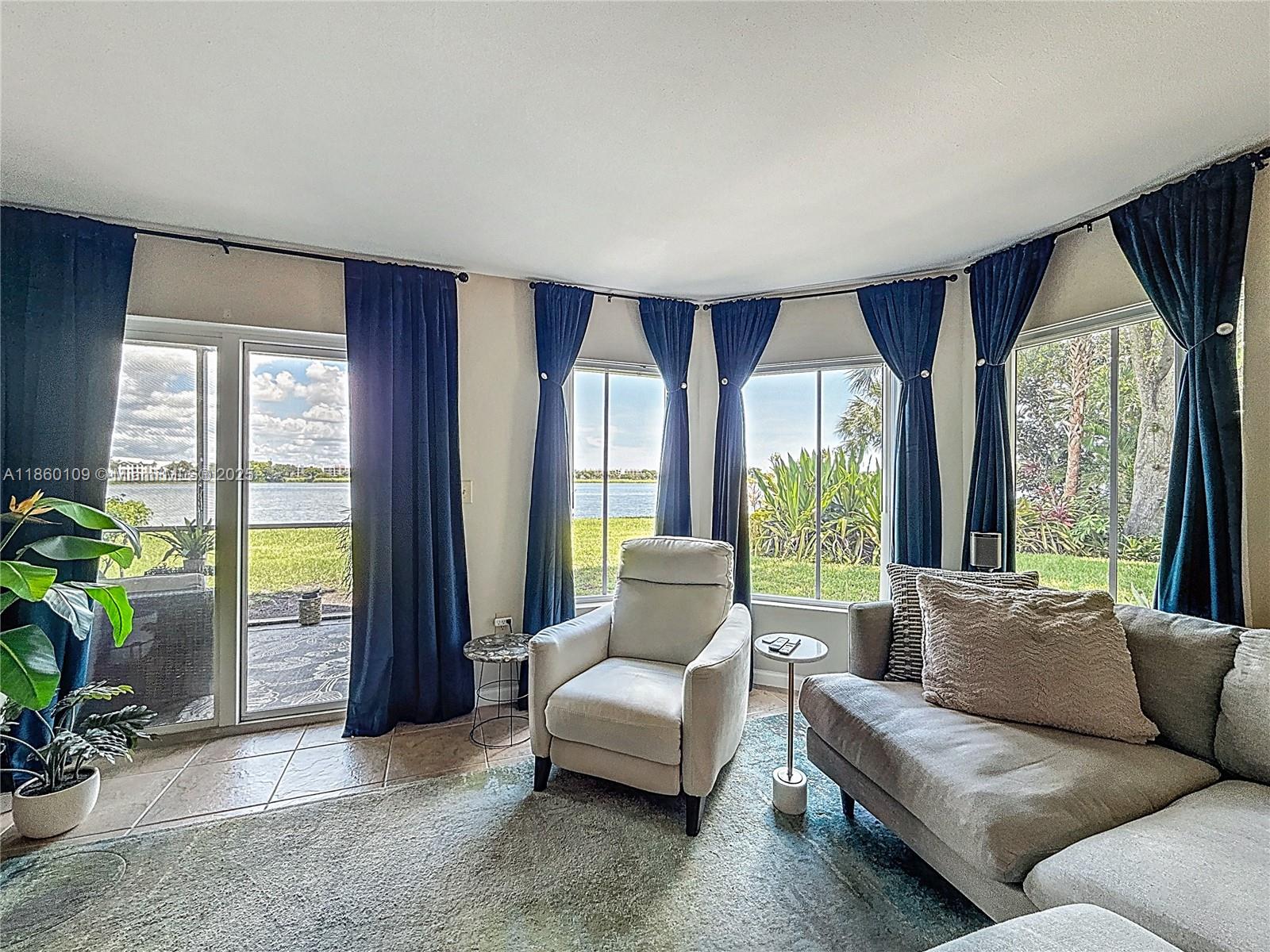 SAILBOAT POINTE CONDO - Residential