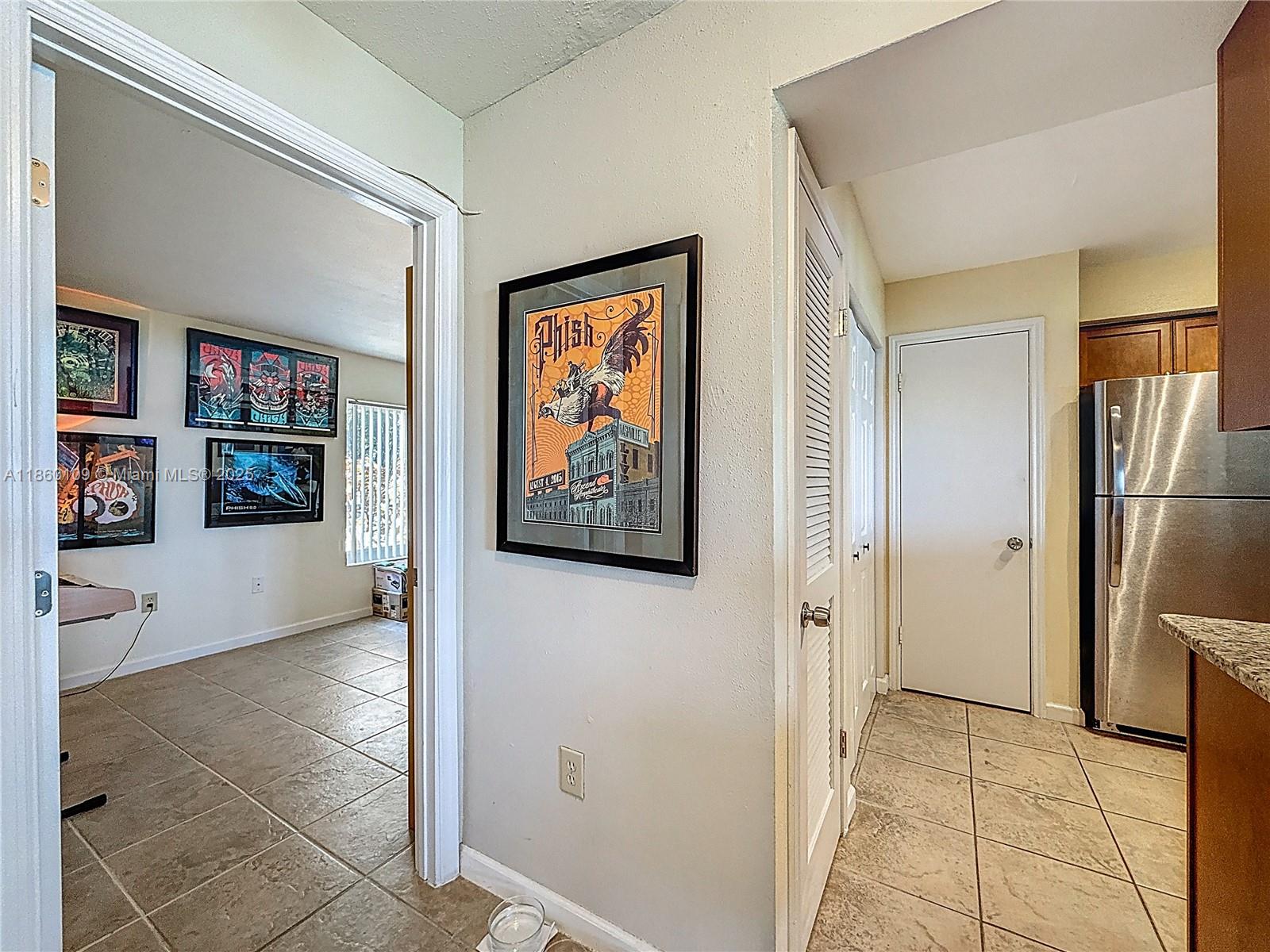 SAILBOAT POINTE CONDO - Residential