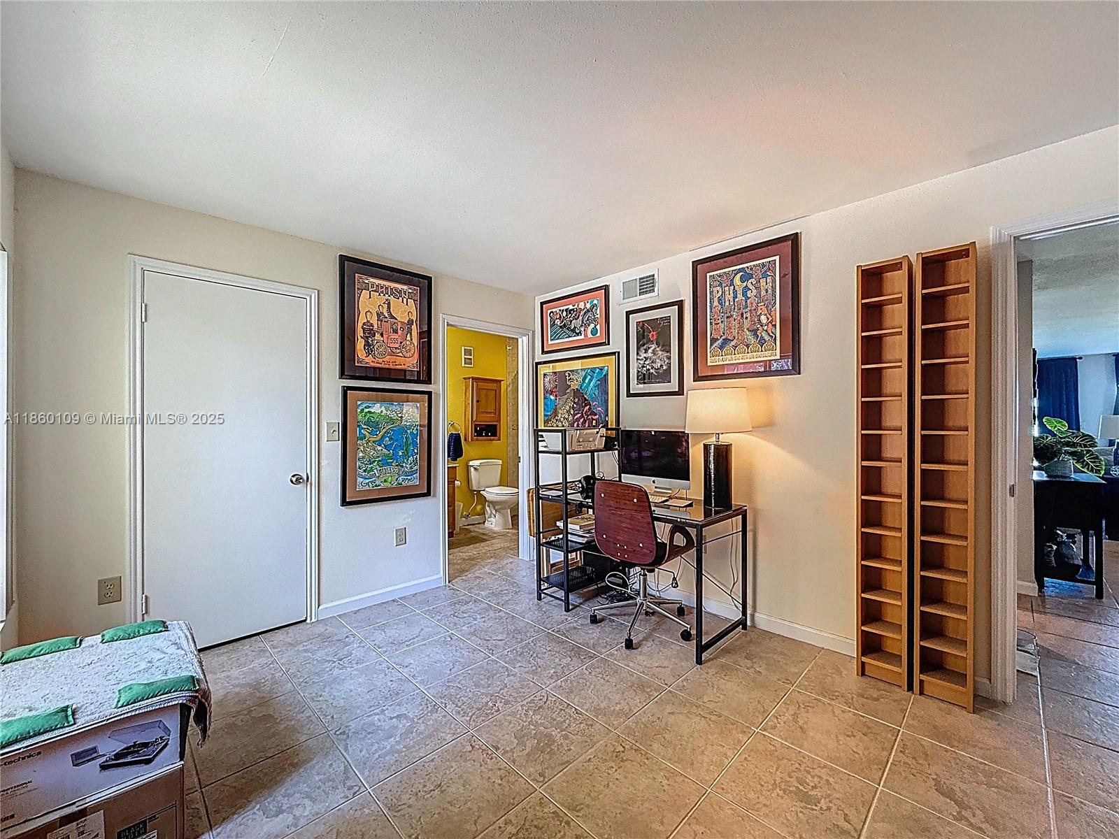 SAILBOAT POINTE CONDO - Residential