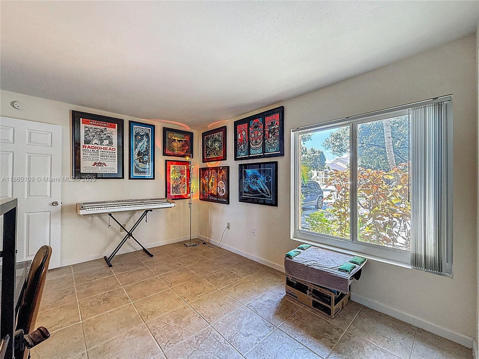 SAILBOAT POINTE CONDO - Residential