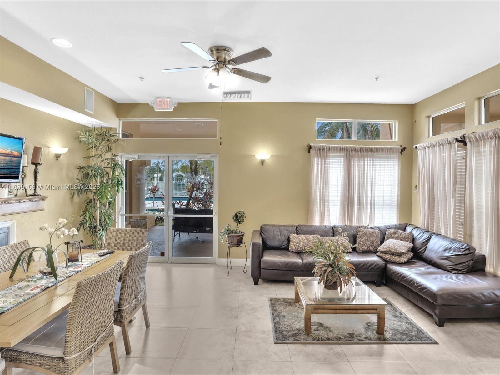 SAILBOAT POINTE CONDO - Residential