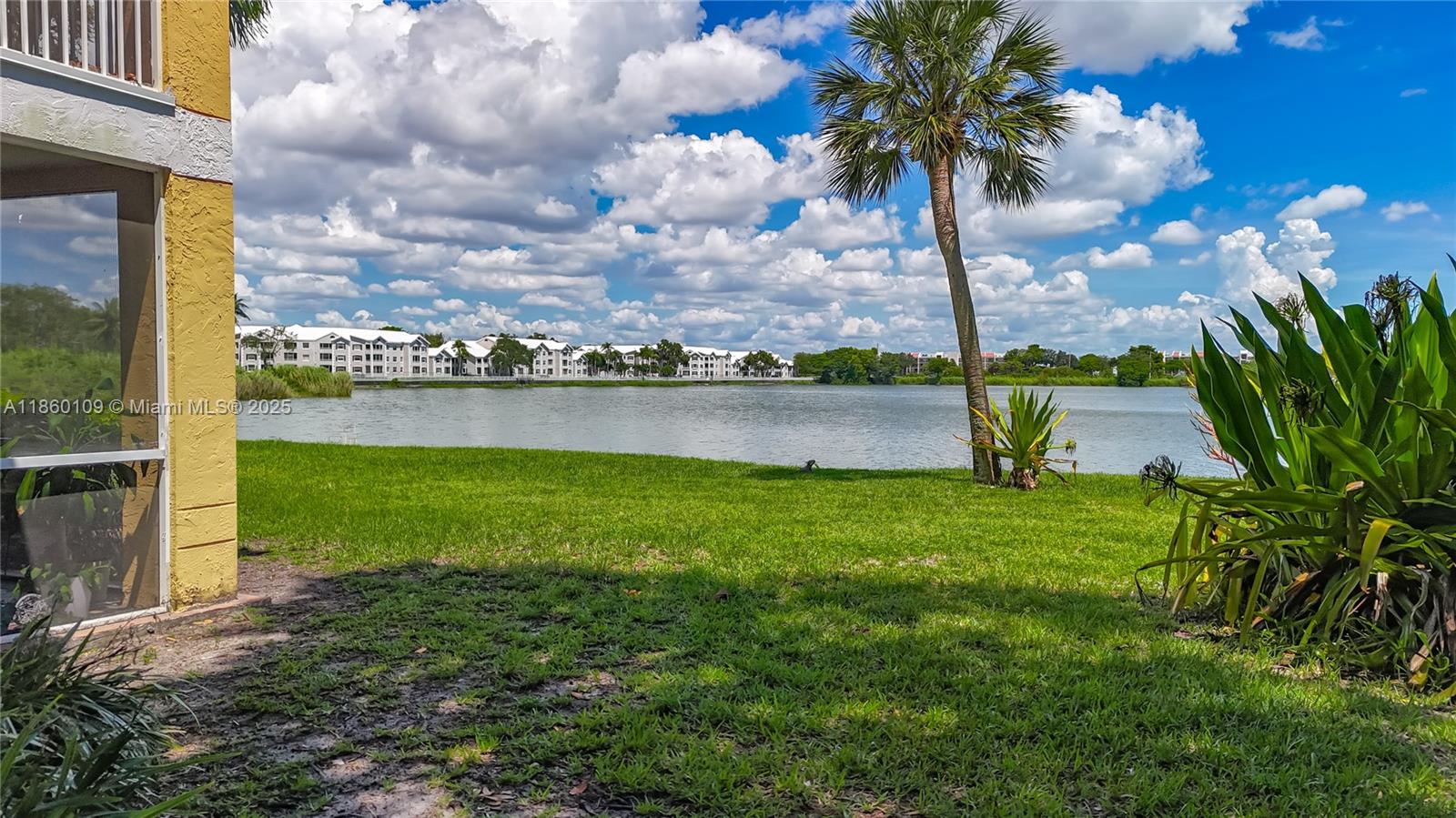 SAILBOAT POINTE CONDO - Residential