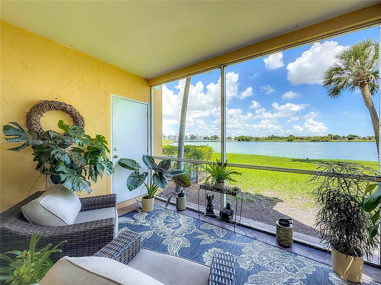 SAILBOAT POINTE CONDO - Residential