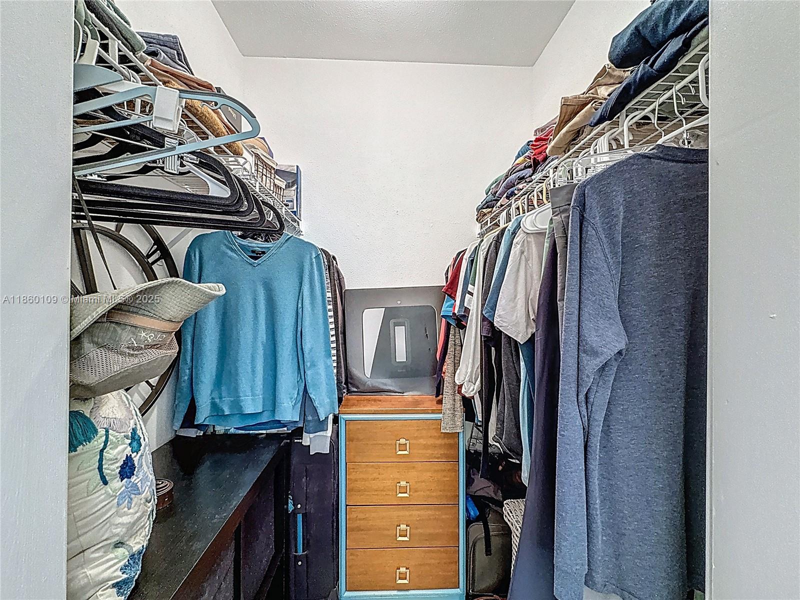 SAILBOAT POINTE CONDO - Residential