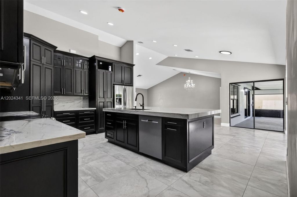 Photo of 9654 Sun Pointe Drive, Boynton Beach, FL 33437 (MLS # A12024341)