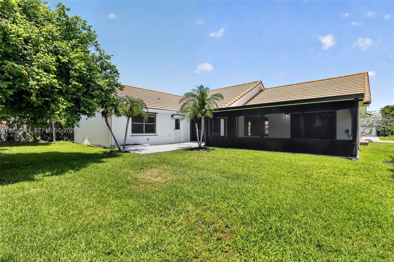 SUN VALLEY 2 - Residential Lease