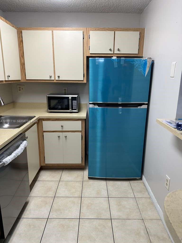 VILLA BELLINI CONDO - Residential