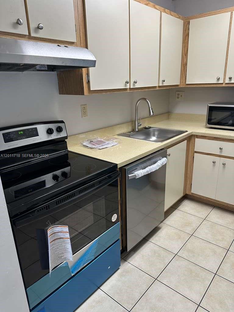 7160 NW 179th St 309