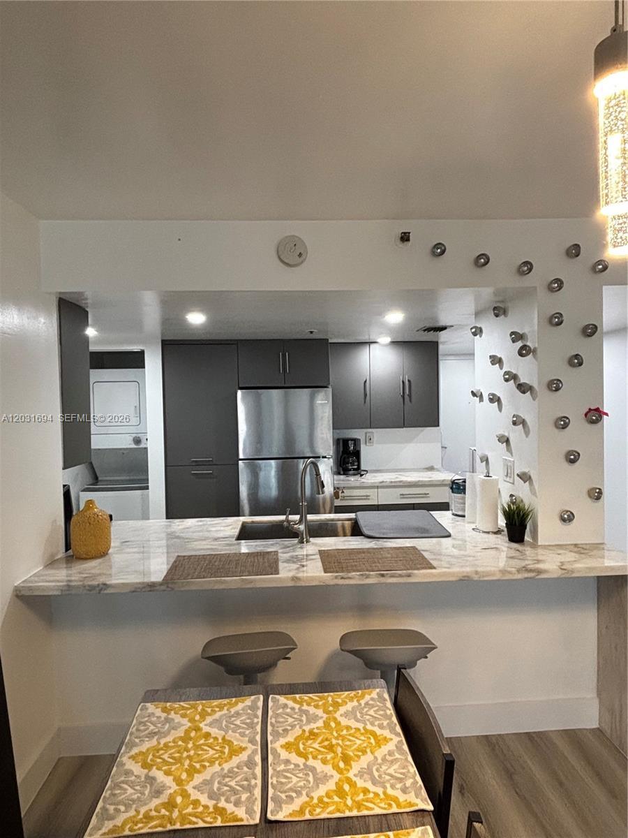 1717 N Bayshore Dr A-1652