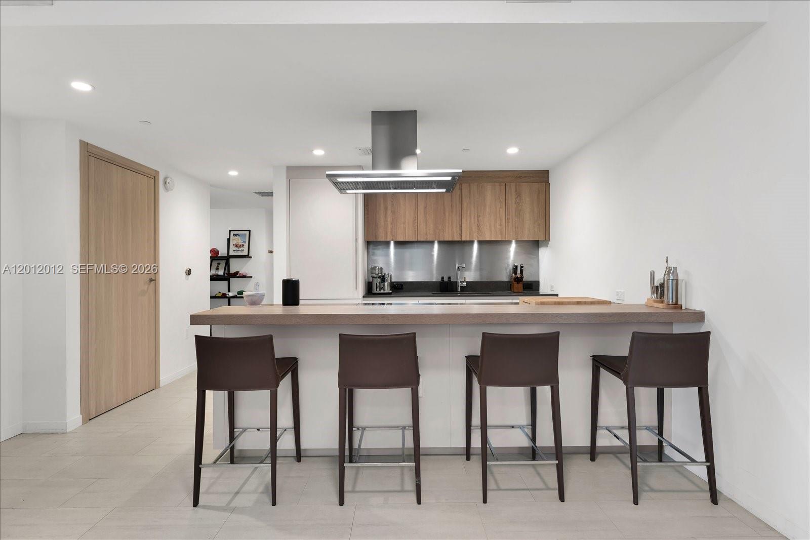 1000 Brickell Plz 3607