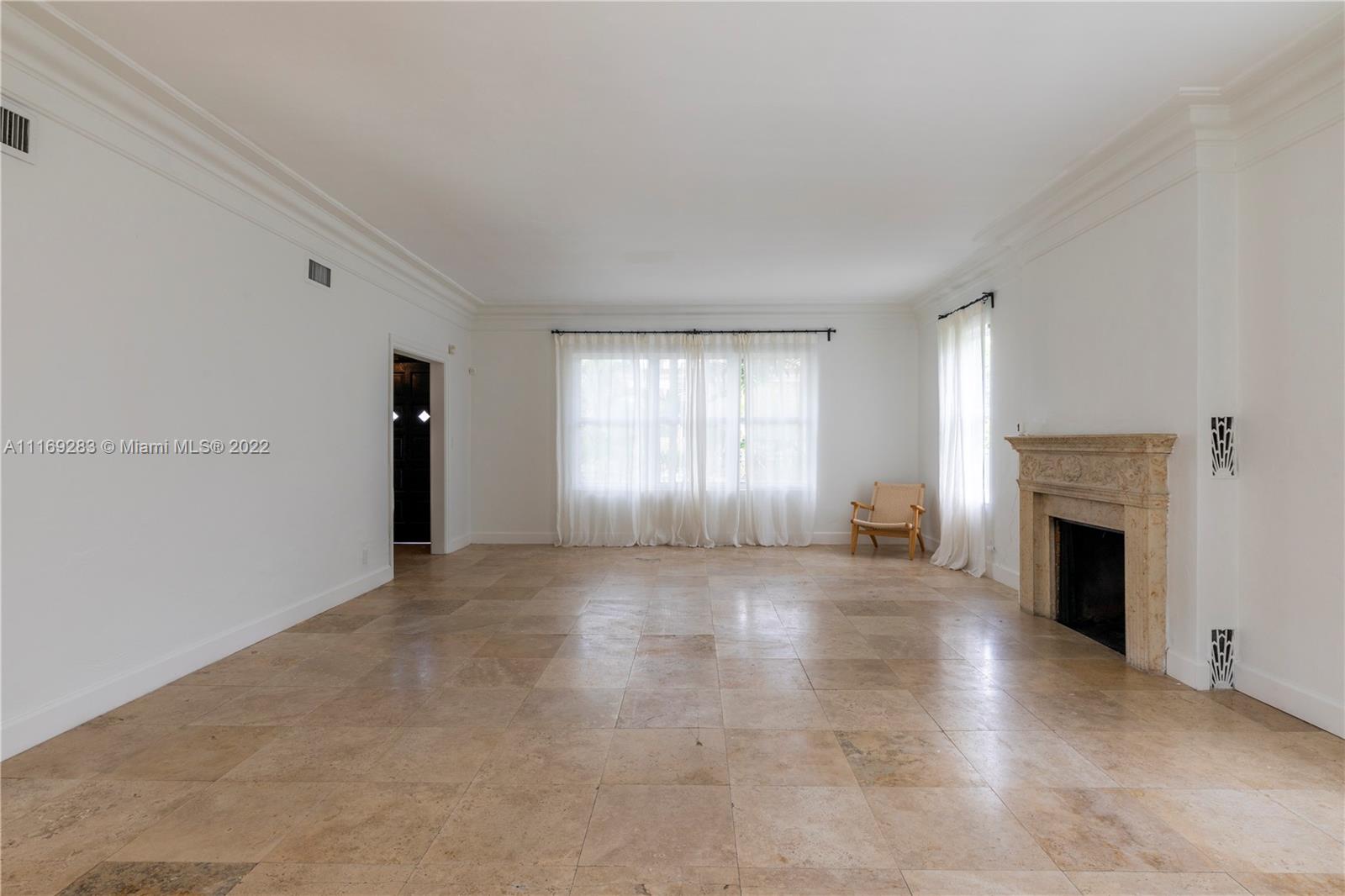 SUNSET ISLANDS - ISLAND N - Residential