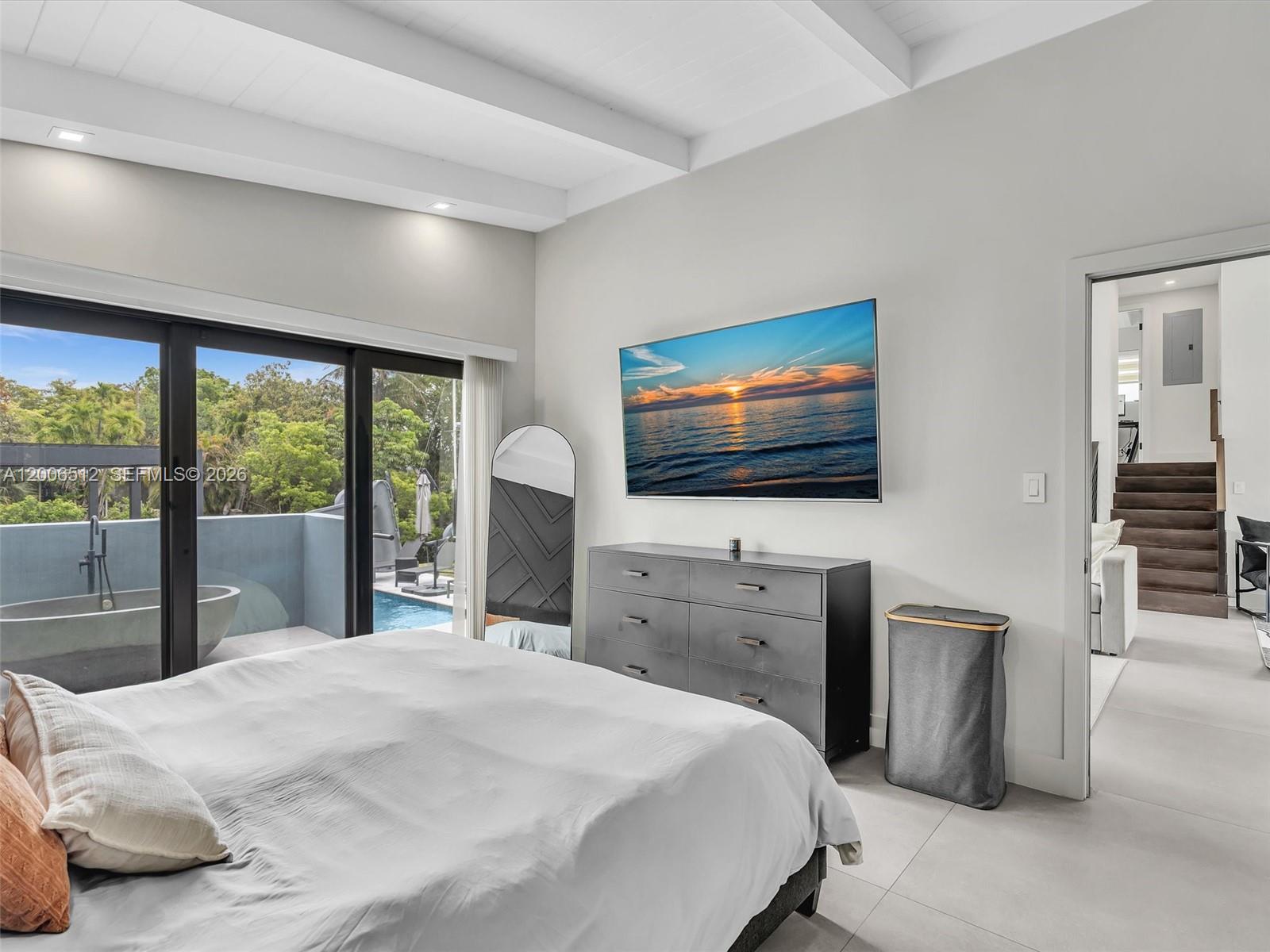 LAUDERDALE ISLES NO 2-BLK - Residential